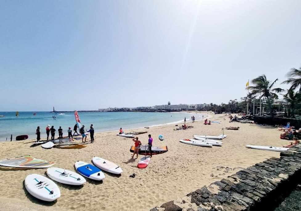 Pequeno Bungalow Firt Line Of The Sea Costa Teguise Εξωτερικό φωτογραφία