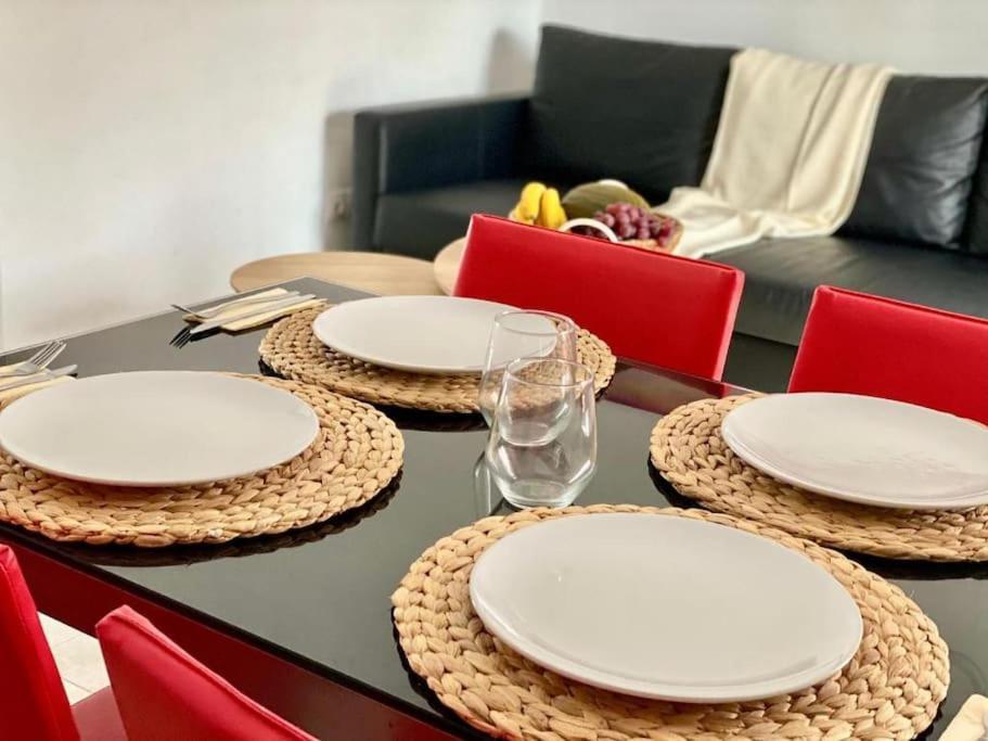 Pequeno Bungalow Firt Line Of The Sea Costa Teguise Εξωτερικό φωτογραφία