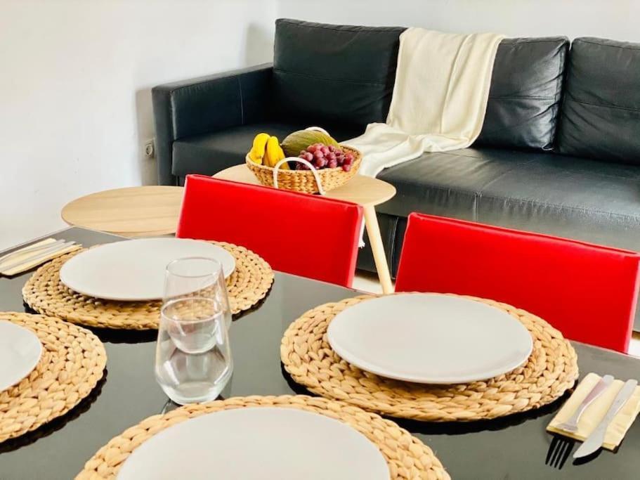 Pequeno Bungalow Firt Line Of The Sea Costa Teguise Εξωτερικό φωτογραφία