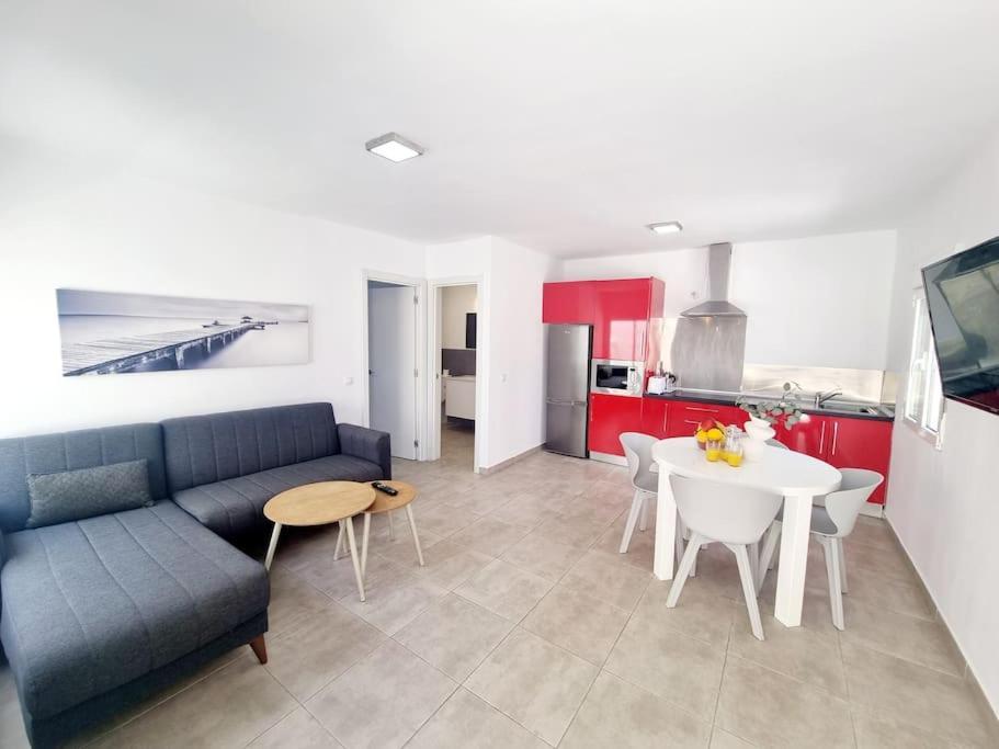 Pequeno Bungalow Firt Line Of The Sea Costa Teguise Εξωτερικό φωτογραφία