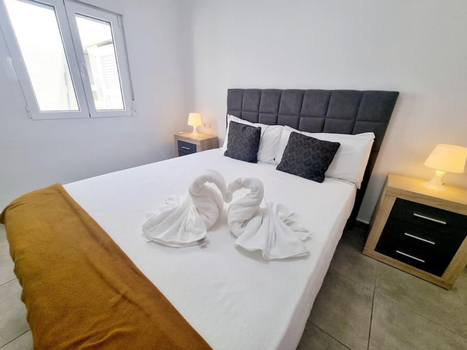 Pequeno Bungalow Firt Line Of The Sea Costa Teguise Εξωτερικό φωτογραφία